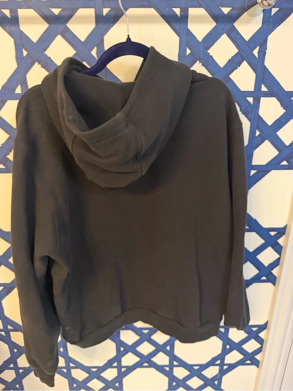 lululemon athletica classic pullover